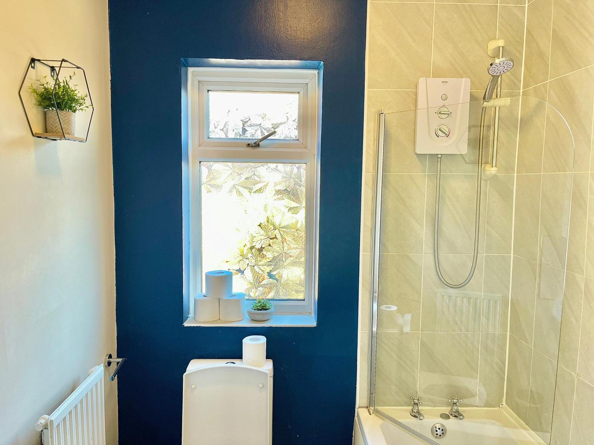 Summer Lane House-3 Bedrooms-Close To M1-Longer Stay-Free Parking Barnsley Dış mekan fotoğraf